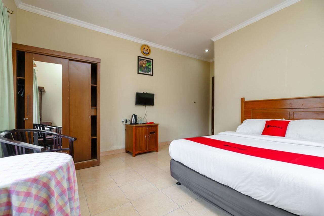 Reddoorz @ Jalan Lintas Sumatera Lahat Exteriör bild